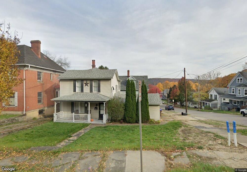 521 15th St, Franklin, PA 16323 - photo 1