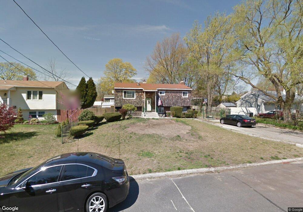 3106 Watchill Ave, Medford, NY 11763 - photo 1