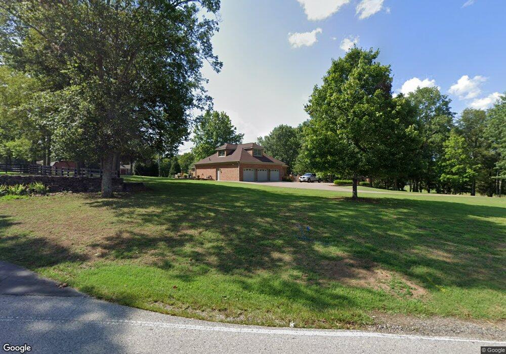 2541 Old Natchez Trace, Franklin, TN 37069 - photo 1