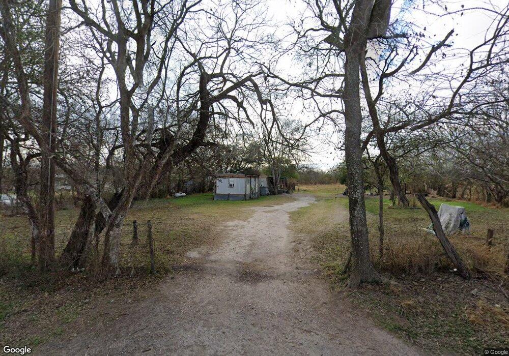 2228 Old Houston Hwy, Beeville, TX 78102 - photo 1