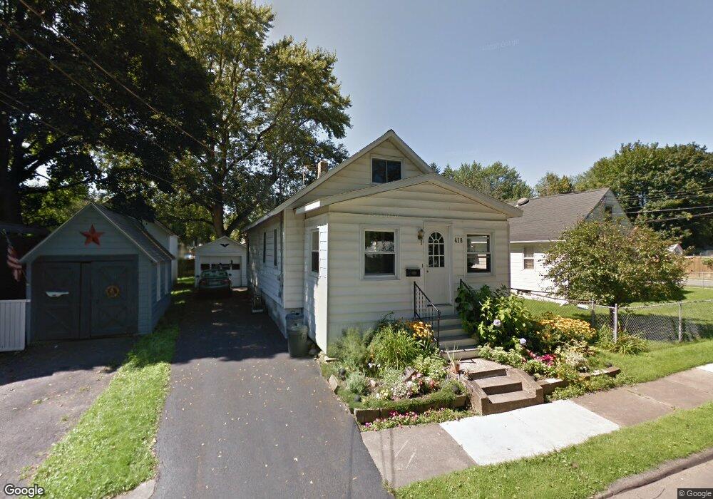 418 S Reynolds St, Schenectady, NY 12302 - photo 1