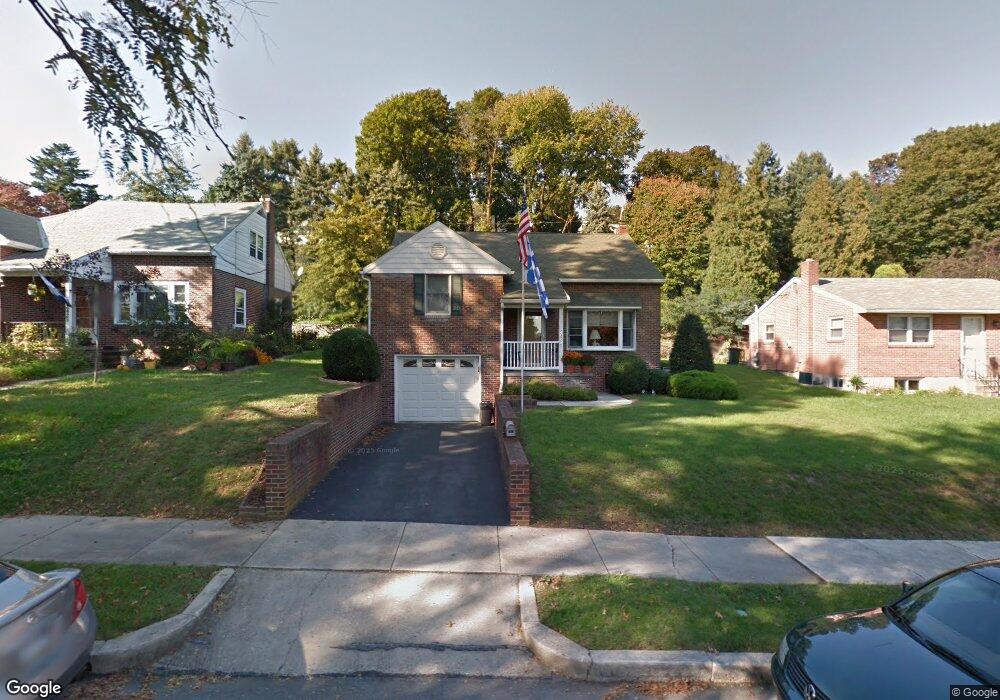 2421 Highland St, Reading, PA 19609 - photo 1