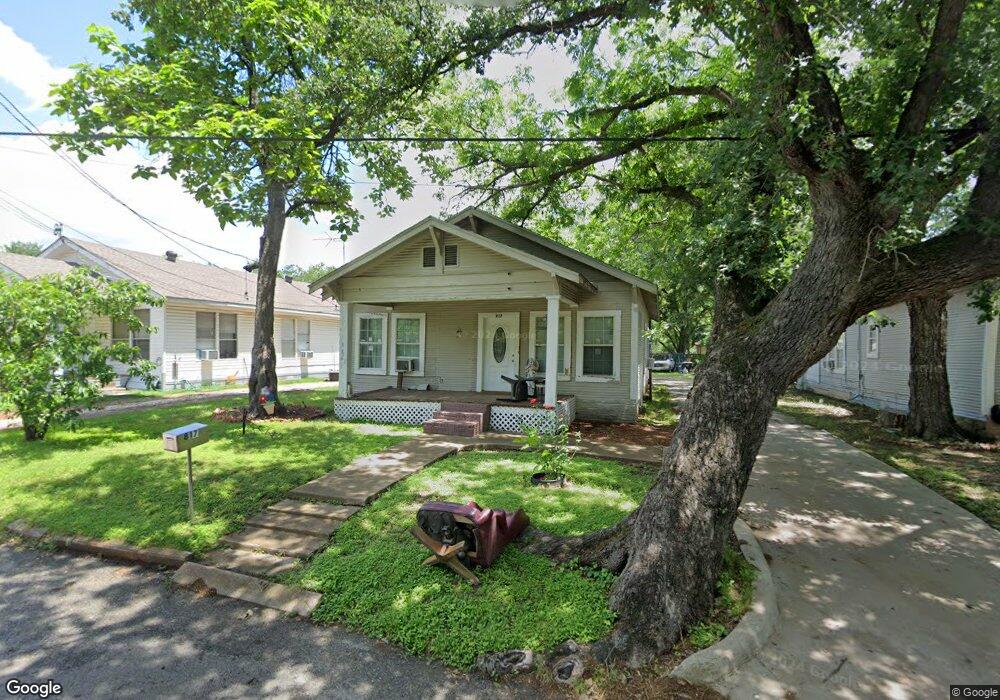 817 N 20th St, Corsicana, TX 75110 - photo 1