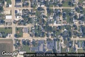 302 S Peru Ave, Ladd, IL 61329