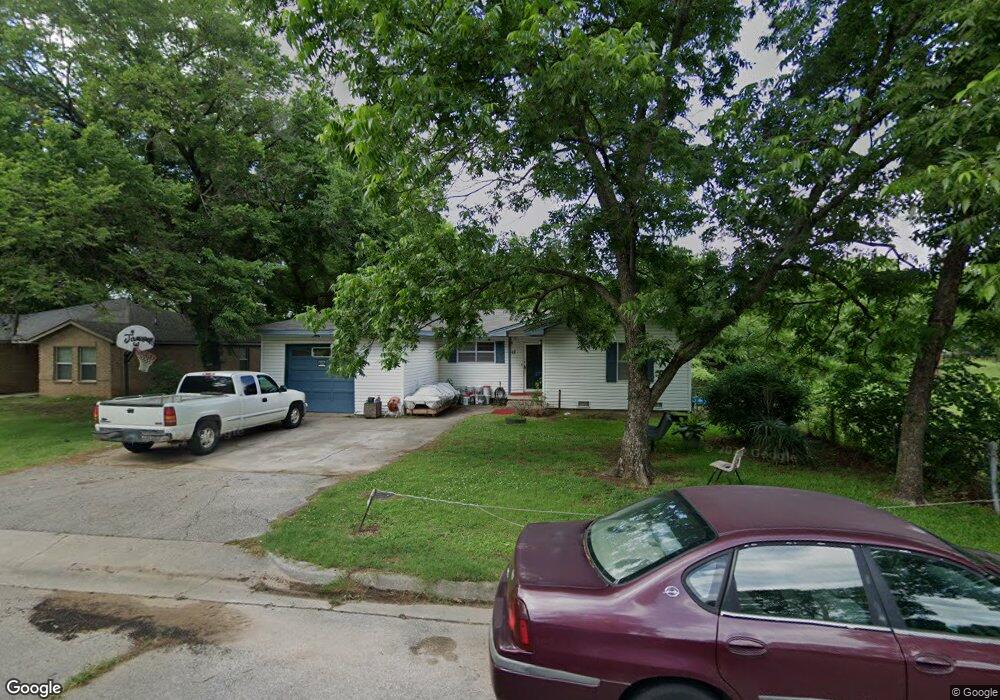 817 6th Ave NE, Ardmore, OK 73401 - photo 1