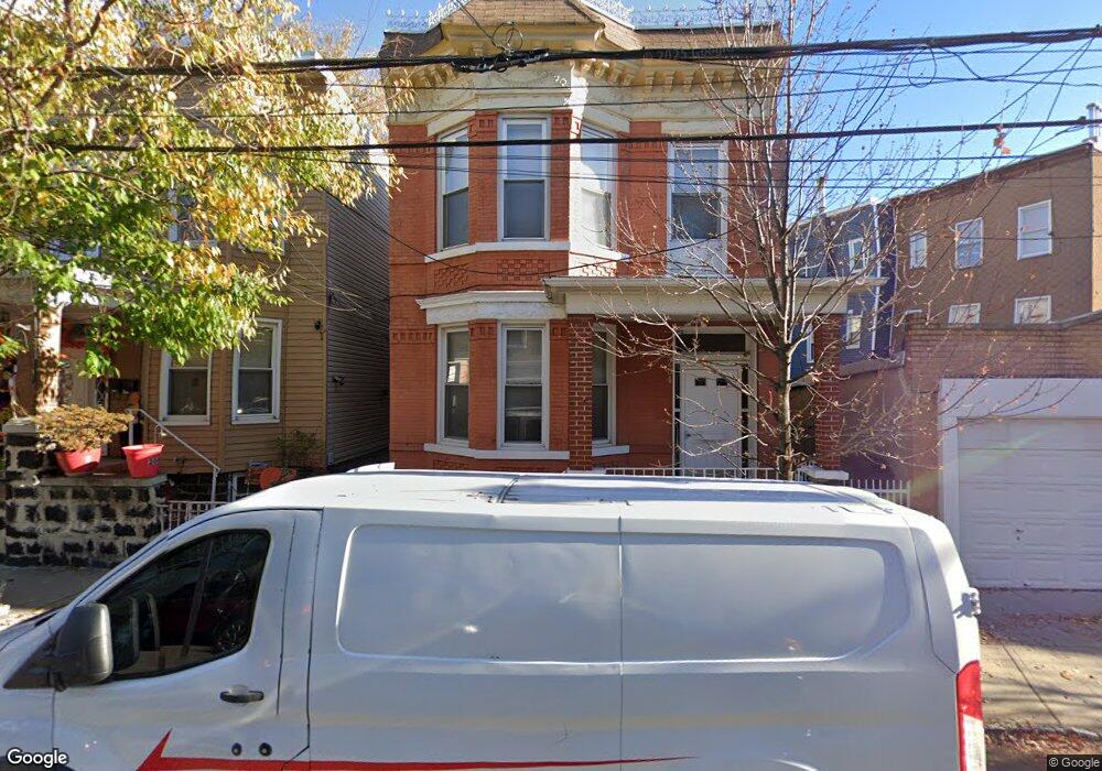 204 Maple St, Weehawken, NJ 07086 - photo 1