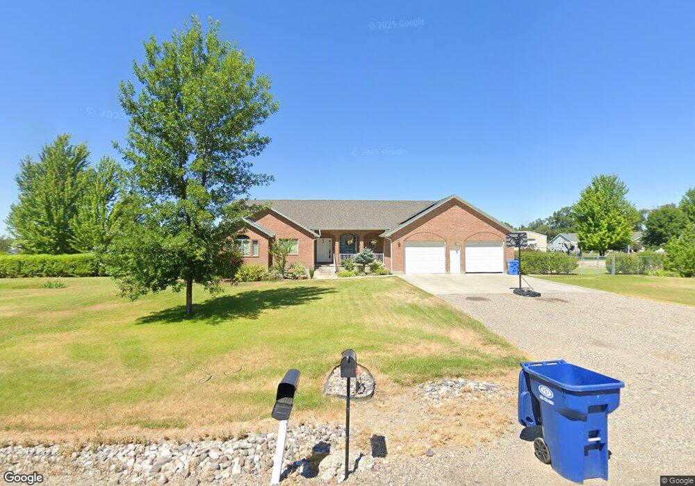 58 S 520 W, Blackfoot, ID 83221 - photo 1