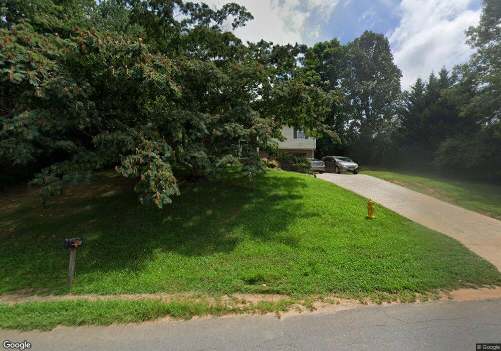 88 Cardinal Rd, Martinsville, VA 24112 - photo 1