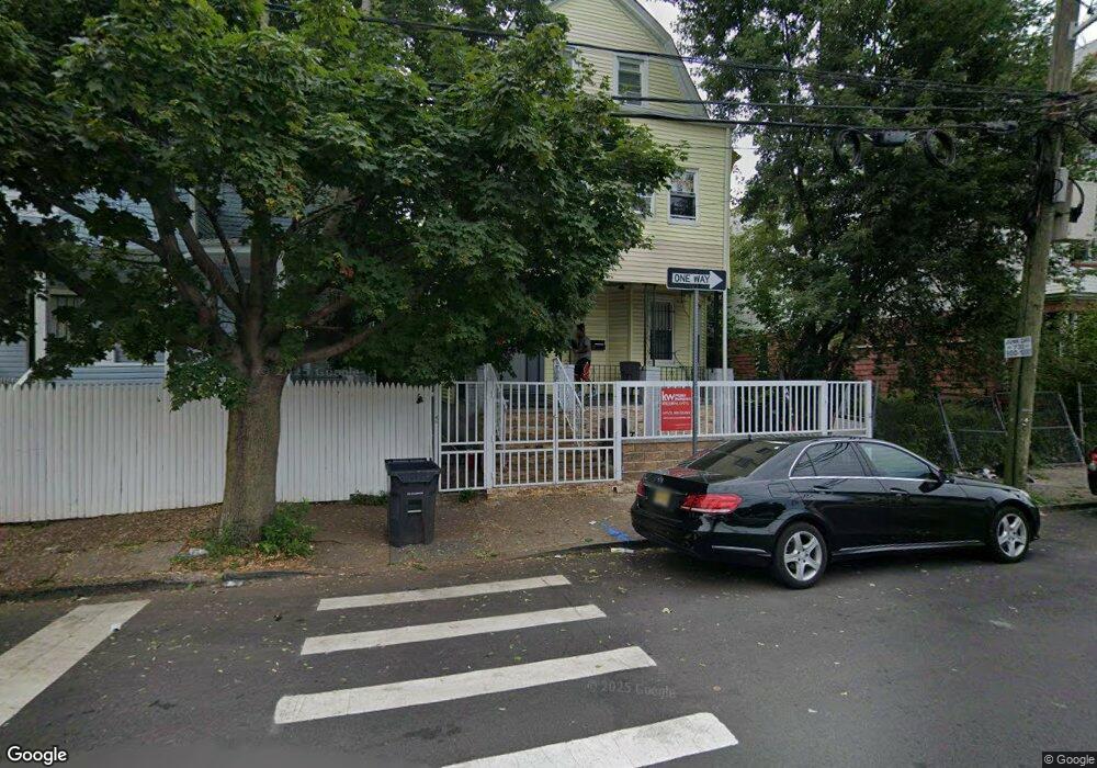 904 S 18th St unit 3, Newark, NJ 07108 - photo 1