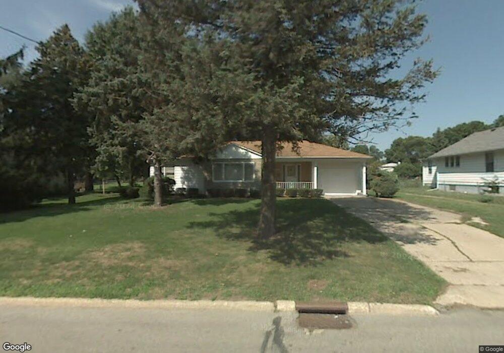 4000 E 25th St, Des Moines, IA 50317 - photo 1