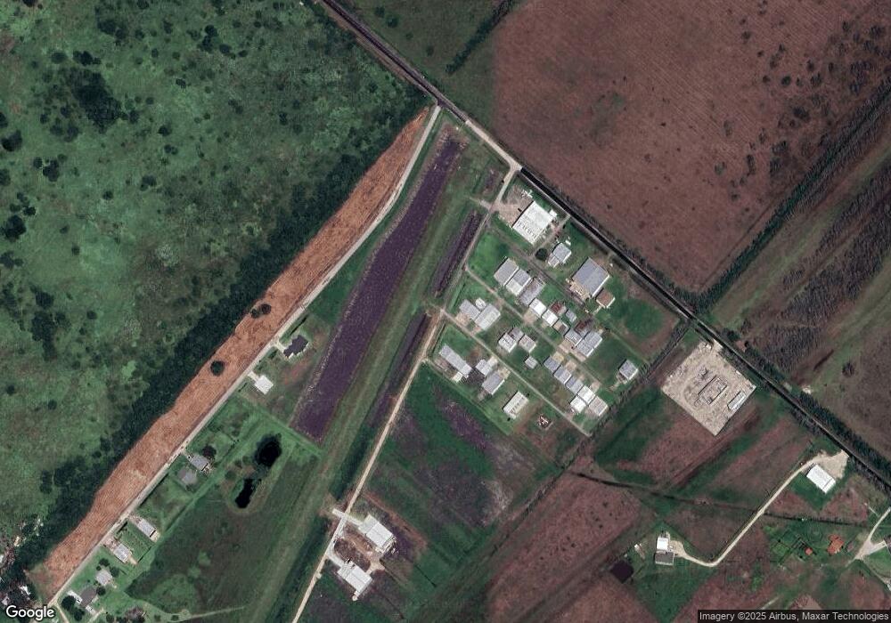 lot 41 Taxi Way Three, Manvel, TX 77578 - photo 1