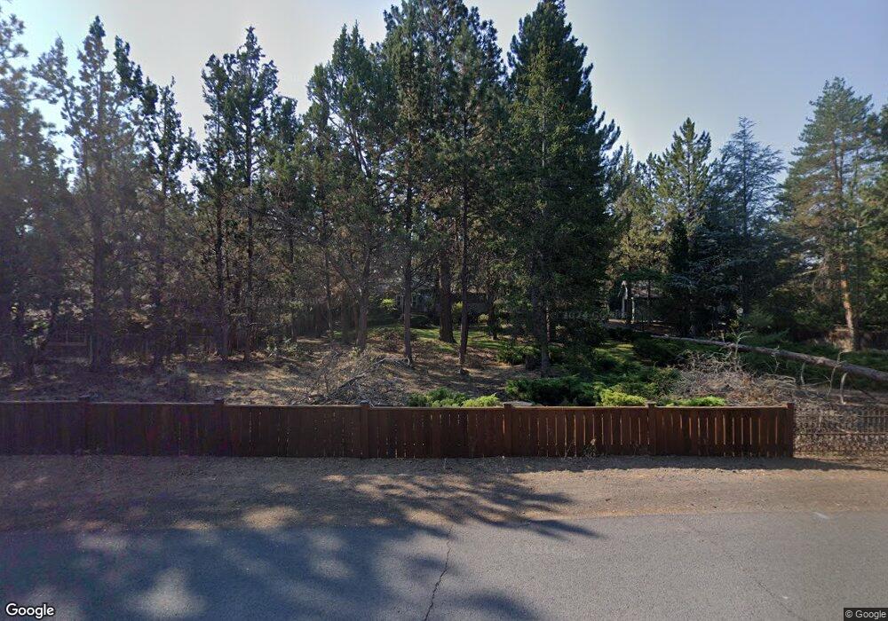 105 SE Craven Rd, Bend, OR 97702 - photo 1