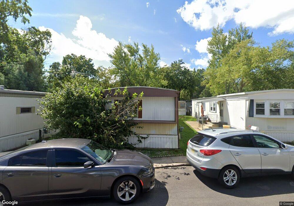 4 Swannie Ln, East Windsor, NJ 08520 - photo 1