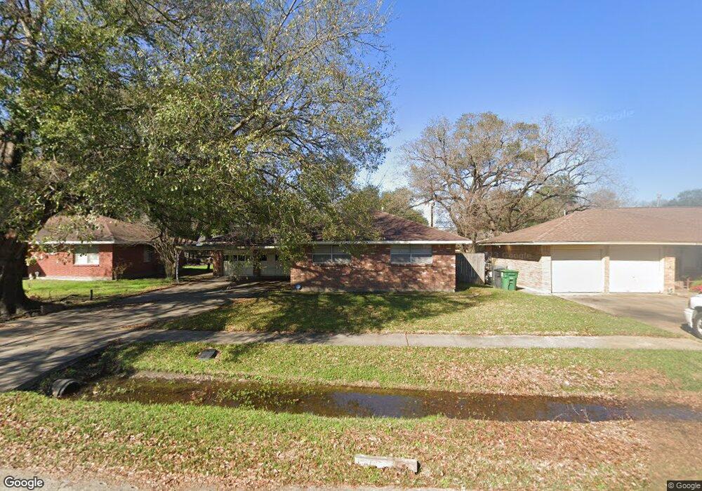 811 Pennington St, Houston, TX 77022 - photo 1