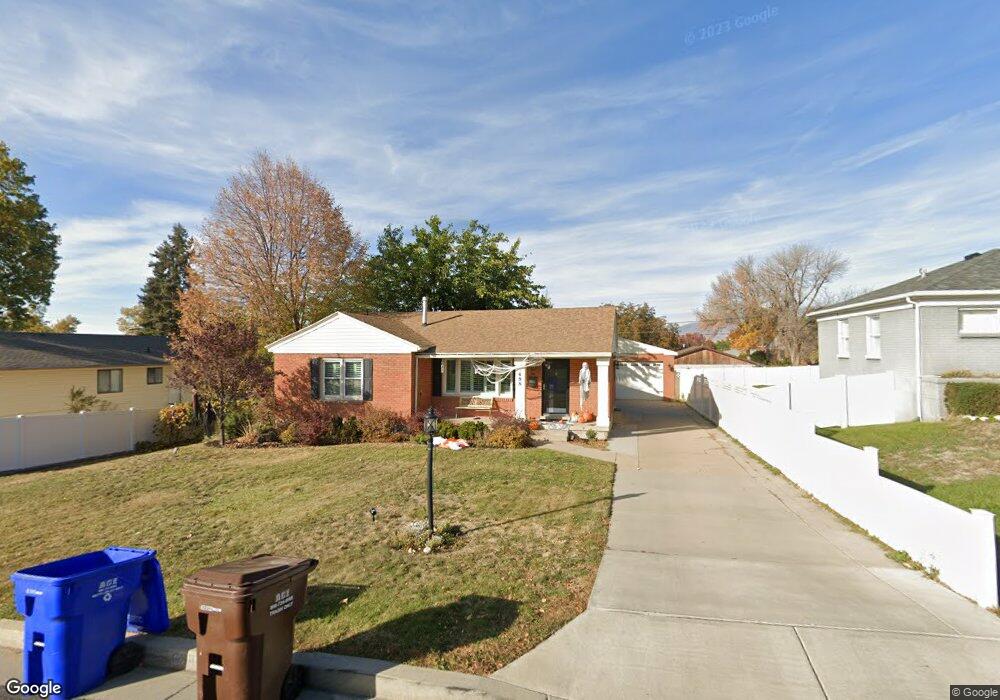 698 W 3500 S, Bountiful, UT 84010 - photo 1