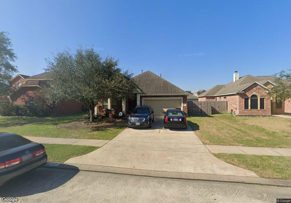 1523 Allison St, Alvin, TX 77511 - photo 1