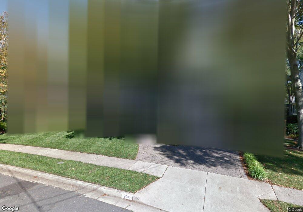 904 Danton Ln, Alexandria, VA 22308 - photo 1