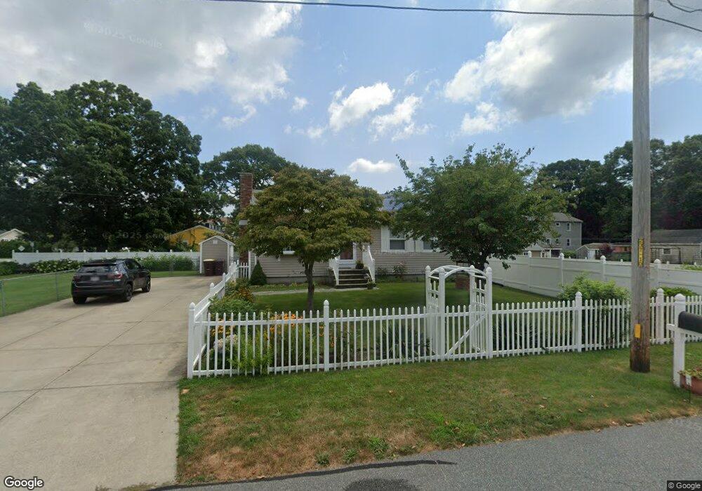 62 Coulombe St, Acushnet, MA 02743 - photo 1