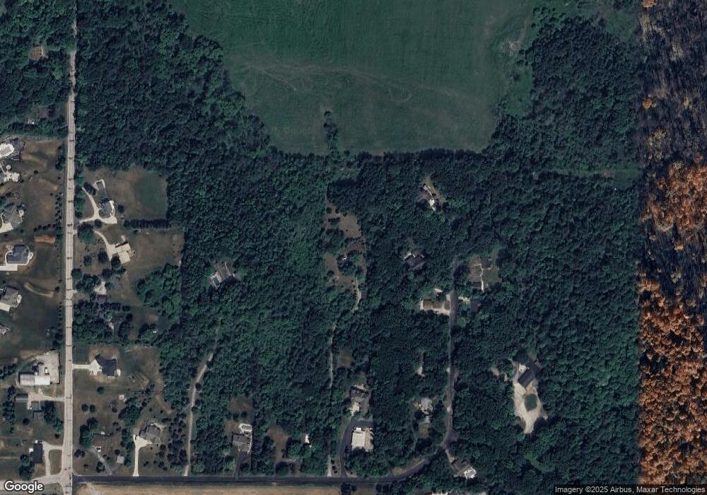 N60W25776 Walnut Rd, Sussex, WI 53089 - photo 1