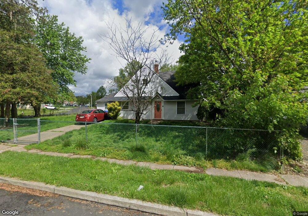 55 Red Cedar Dr, Levittown, PA 19055 - photo 1