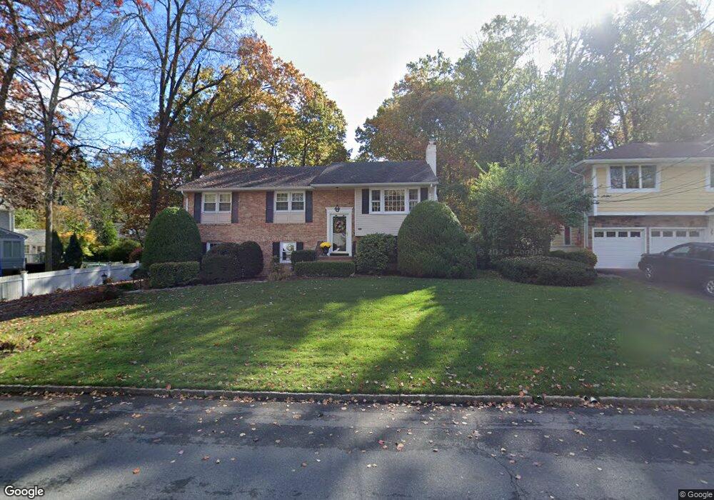 27 Beverly Rd, Summit, NJ 07901 - photo 1