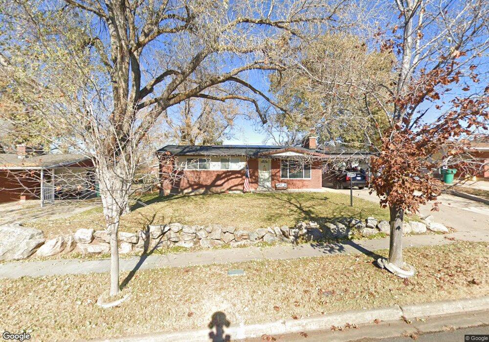 2114 W 5800 S, Roy, UT 84067 - photo 1