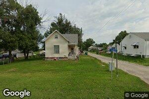 202 W Main St, Pulaski, IA 52584
