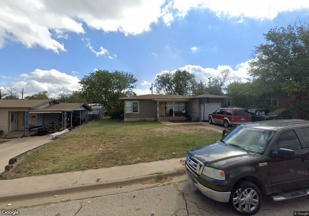 1514 Stadium Ave, Big Spring, TX 79720 - photo 1