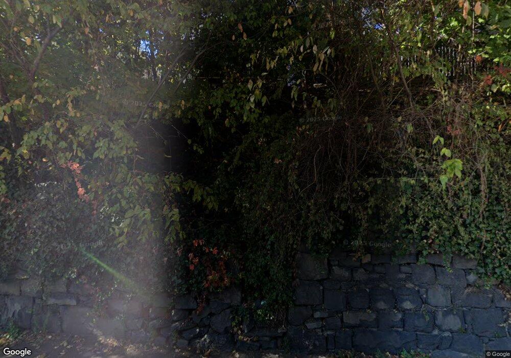 1196 River Rd, Edgewater, NJ 07020 - photo 1