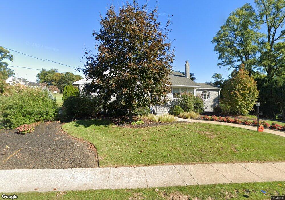 655 Warwick Rd, Haddonfield, NJ 08033 - photo 1