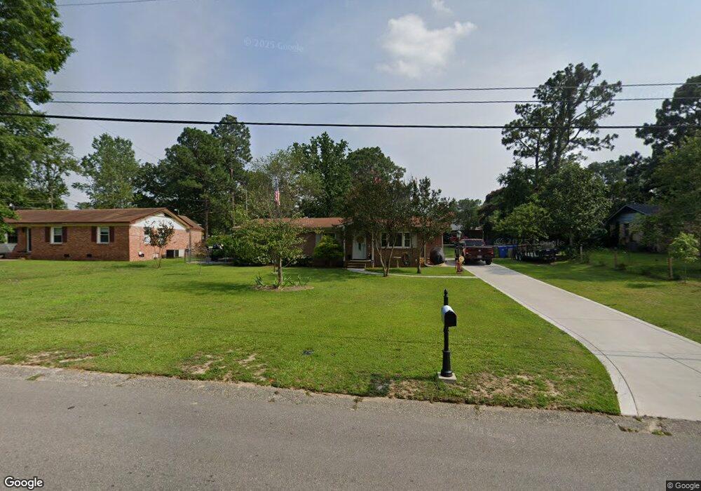 7547 Carrollburg Dr, Fayetteville, NC 28303 - photo 1