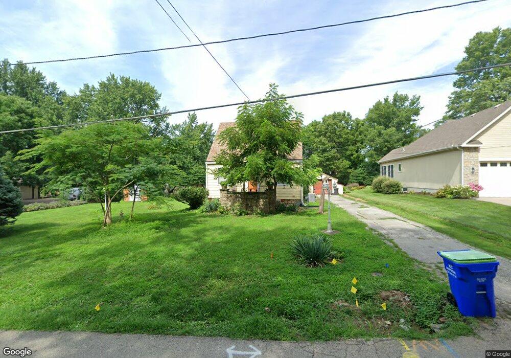 5912 Melrose Ln, Shawnee, KS 66203 - photo 1