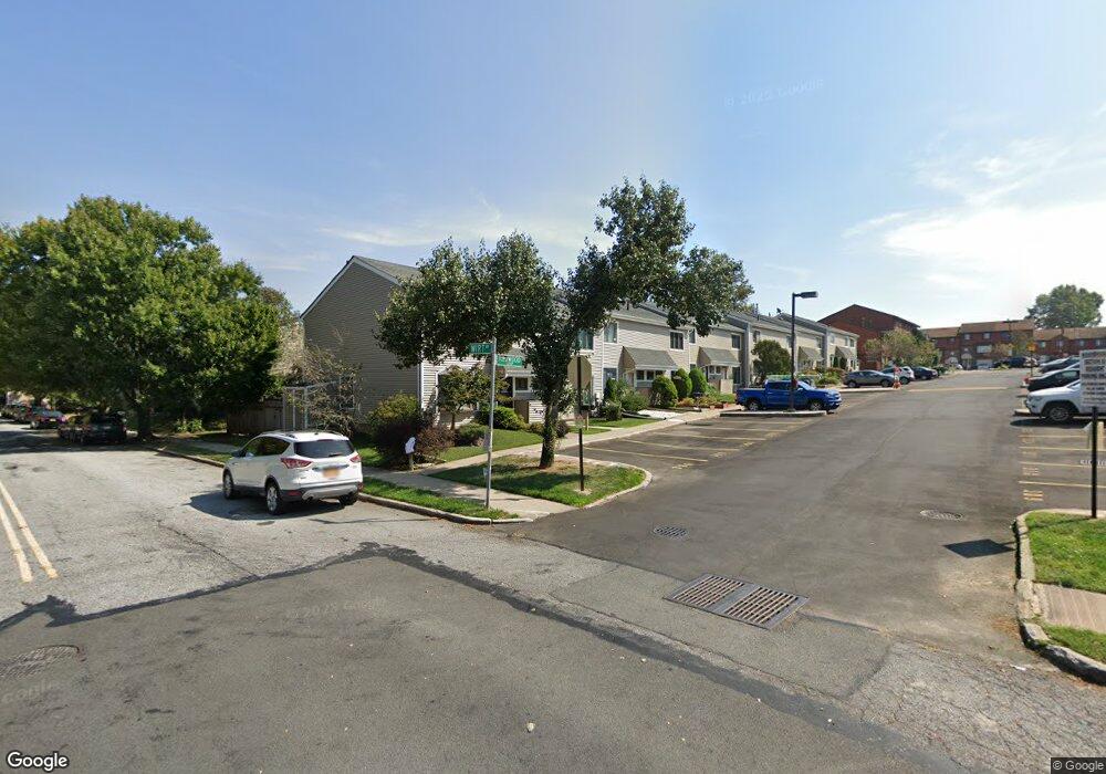 9 Redwood Loop, Staten Island, NY 10309 - photo 1