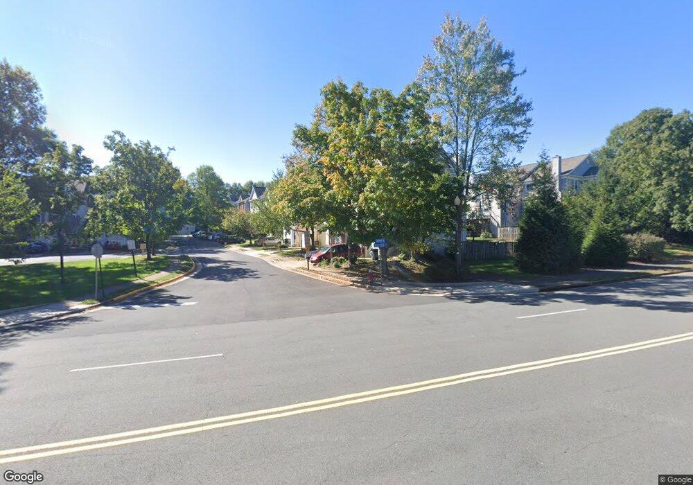 46754 Oakmere Terrace, Sterling, VA 20165 - photo 1