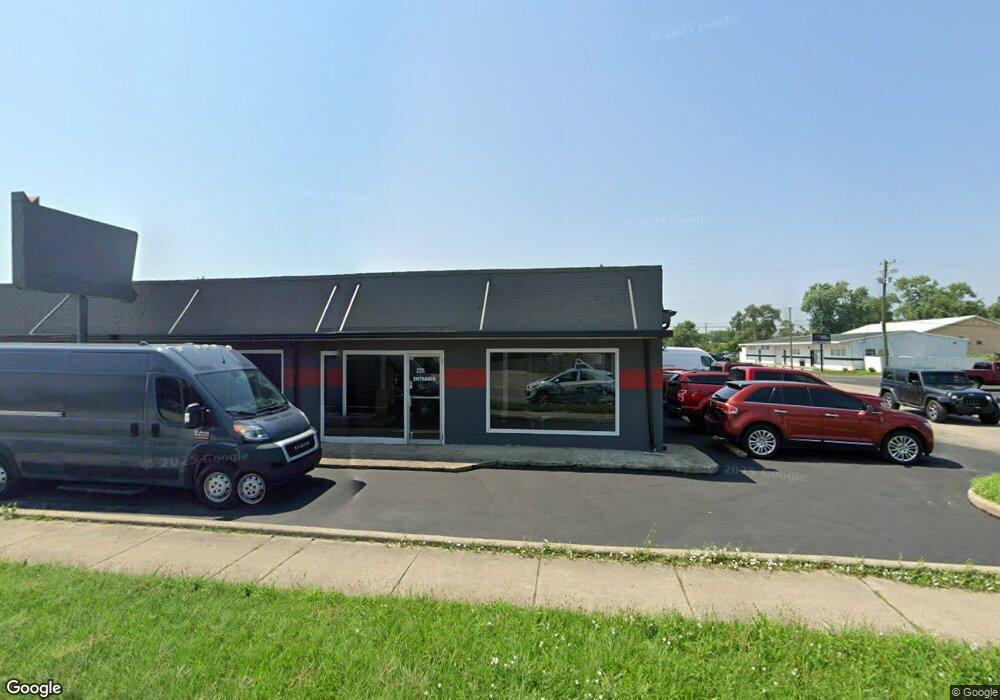 2211 State St, Columbus, IN 47201 - photo 1