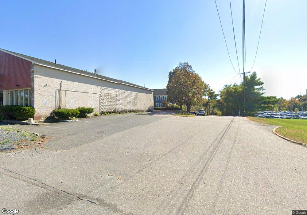 121 Boston Post Rd unit 1st Fl/bck, Sudbury, MA 01776 - photo 1