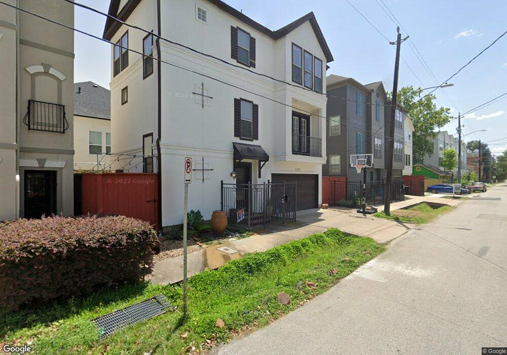 4209 Eli St, Houston, TX 77007 - photo 1