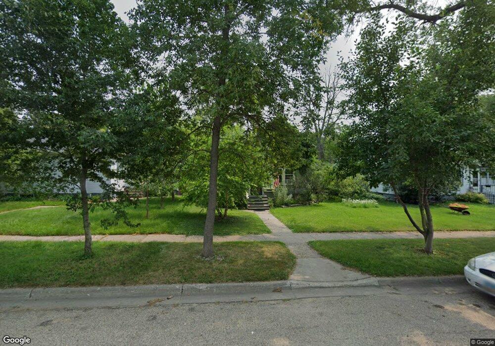 304 7th Ave NE, Jamestown, ND 58401 - photo 1