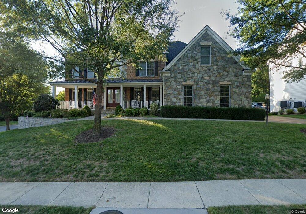 43414 Mountcastle Dr, Chantilly, VA 20152 - photo 1