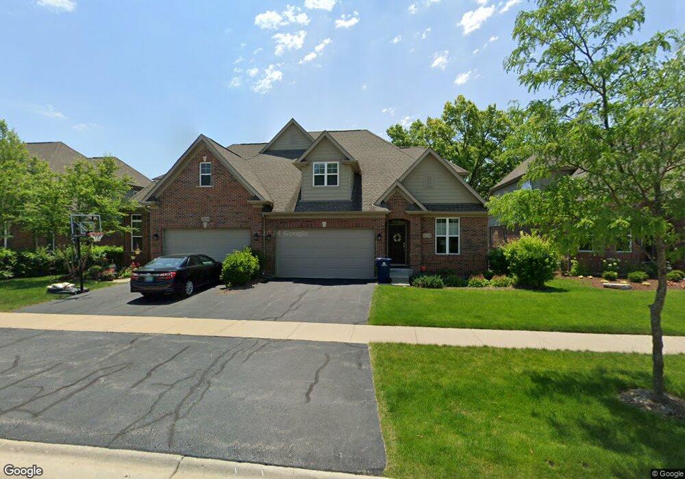 1628 Castle Lawn - Ct, Naperville, IL 60565 - photo 1