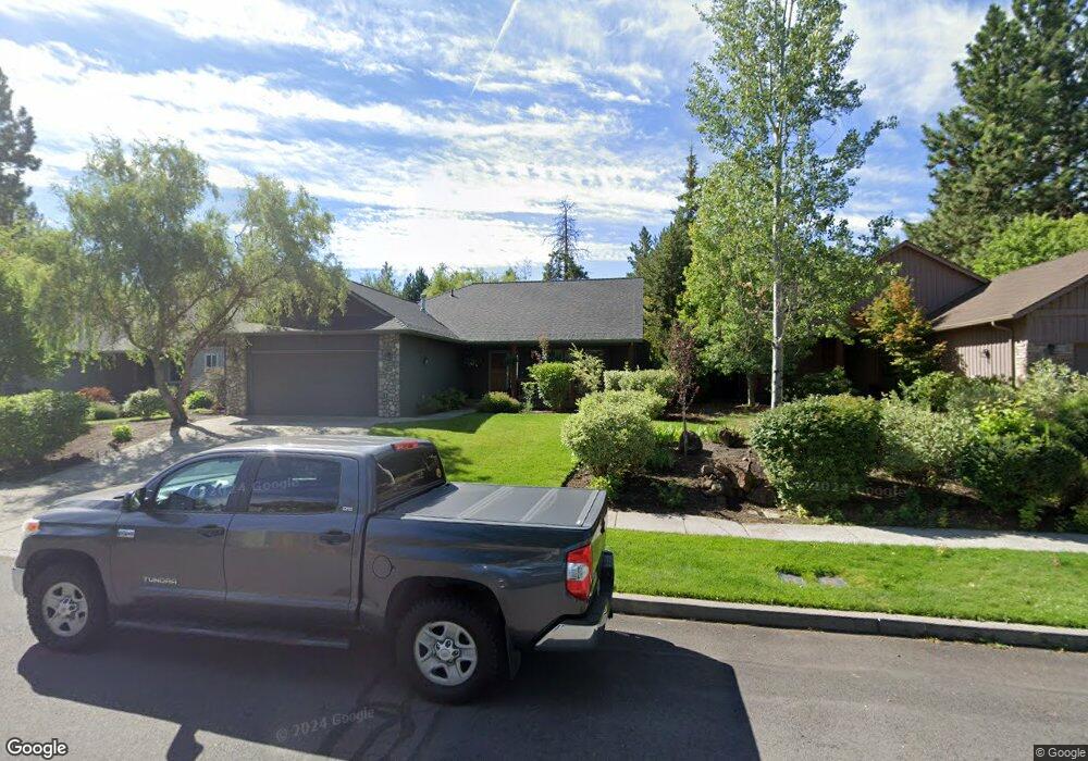19915 Porcupine Dr, Bend, OR 97702 - photo 1