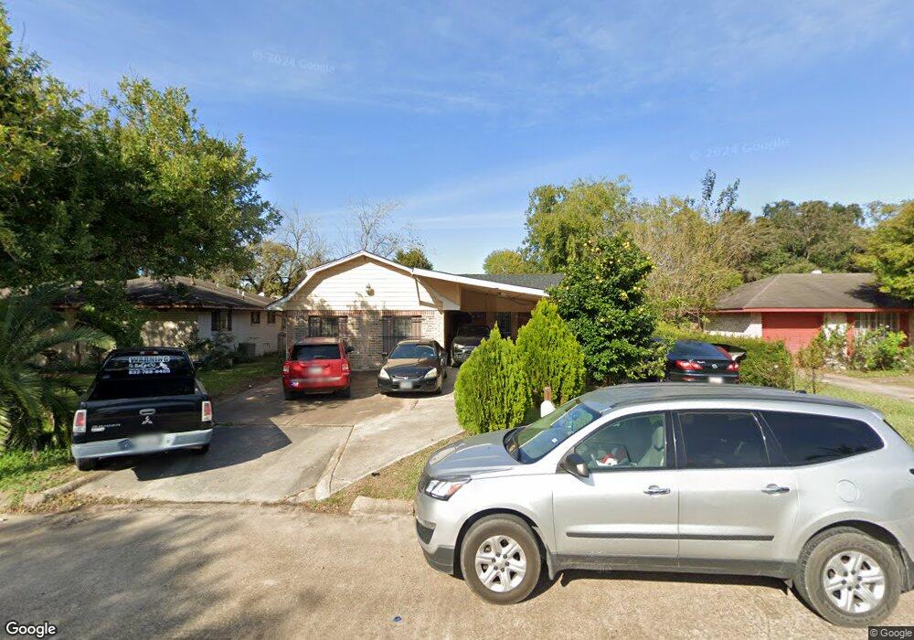 1618 Saddle Rock Dr, Houston, TX 77088 - photo 1