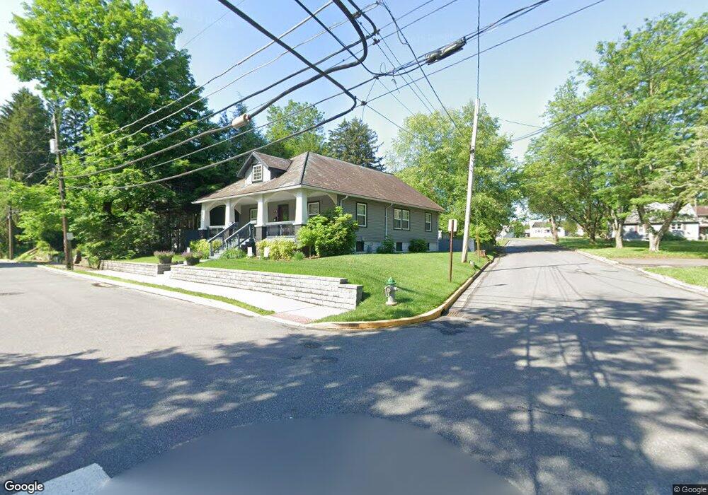 627 King St, Stroudsburg, PA 18360 - photo 1