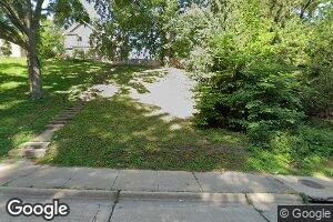 1087 15th Street A, Moline, IL 61265