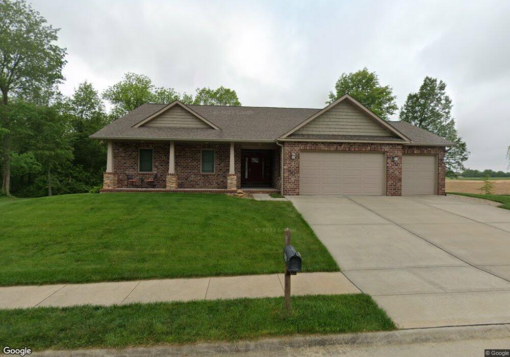409 Chimney Rock Dr, Freeburg, IL 62243 - photo 1
