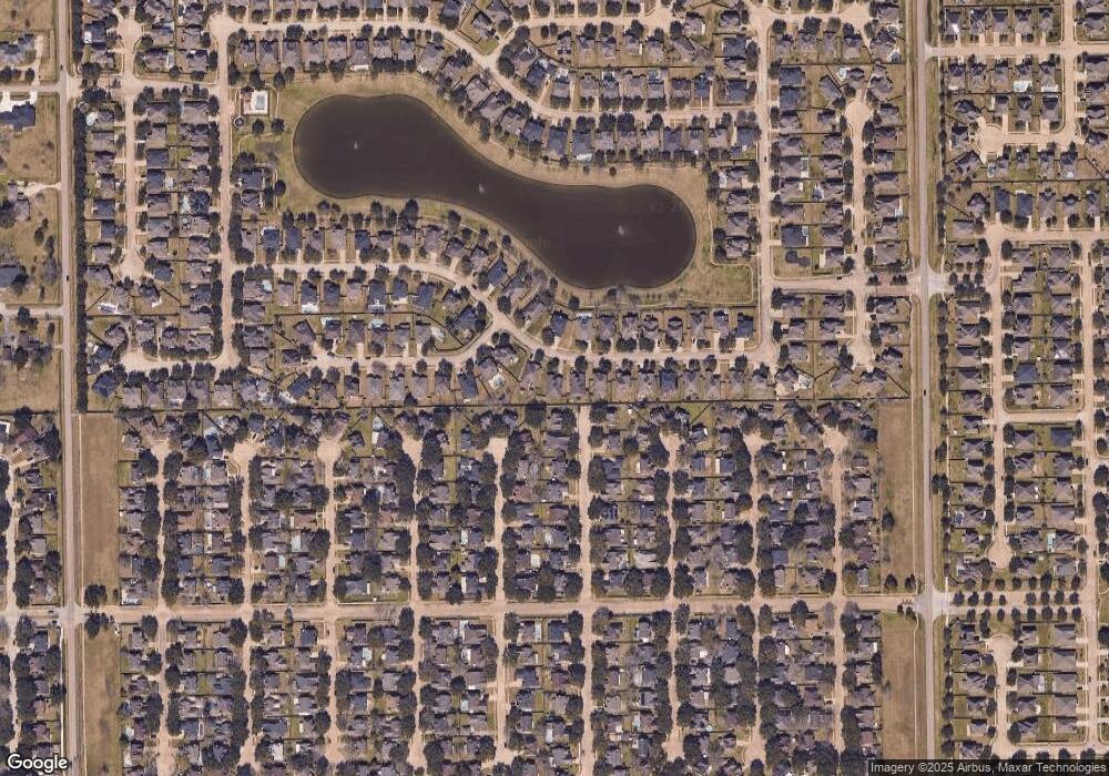 4610 Lakefront Terrace Dr, Pearland, TX 77584 - photo 1