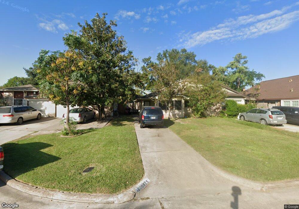 10025 Lasaber Ct, Houston, TX 77038 - photo 1