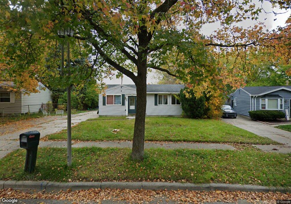 1328 Mark Twain Dr, Lansing, MI 48911 - photo 1