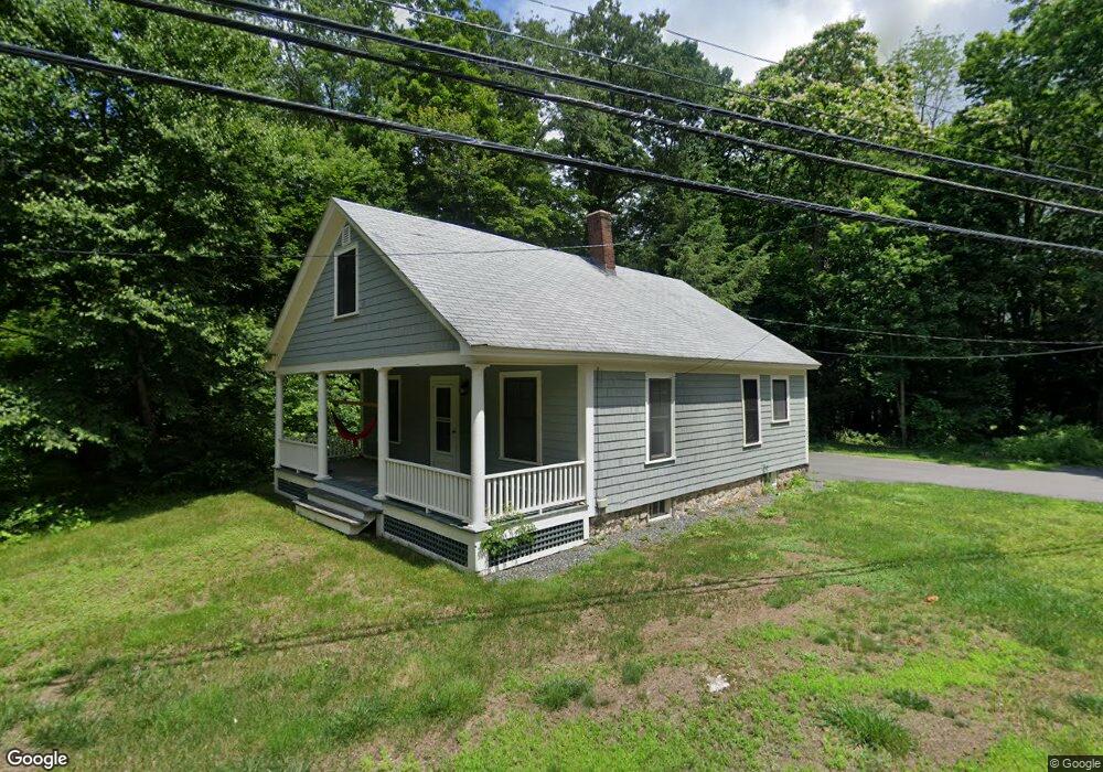 132 Saint Anselms Dr, Goffstown, NH 03045 - photo 1