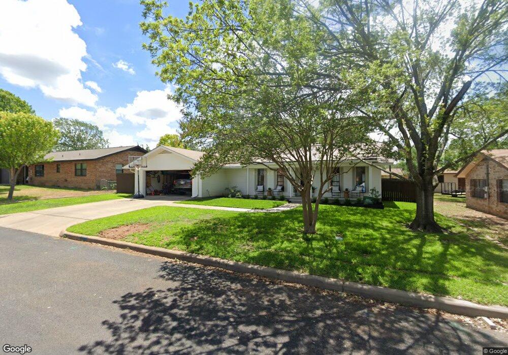 1003 Avenue C, Fredericksburg, TX 78624 - photo 1